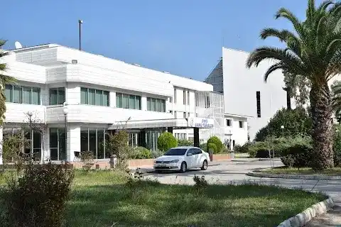 Omtel Hotel & Resort & Wedding