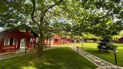 Ayanikola Tatil Evleri