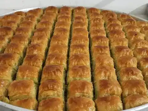 Gaziantep fıstık baklava fotoğraf 3