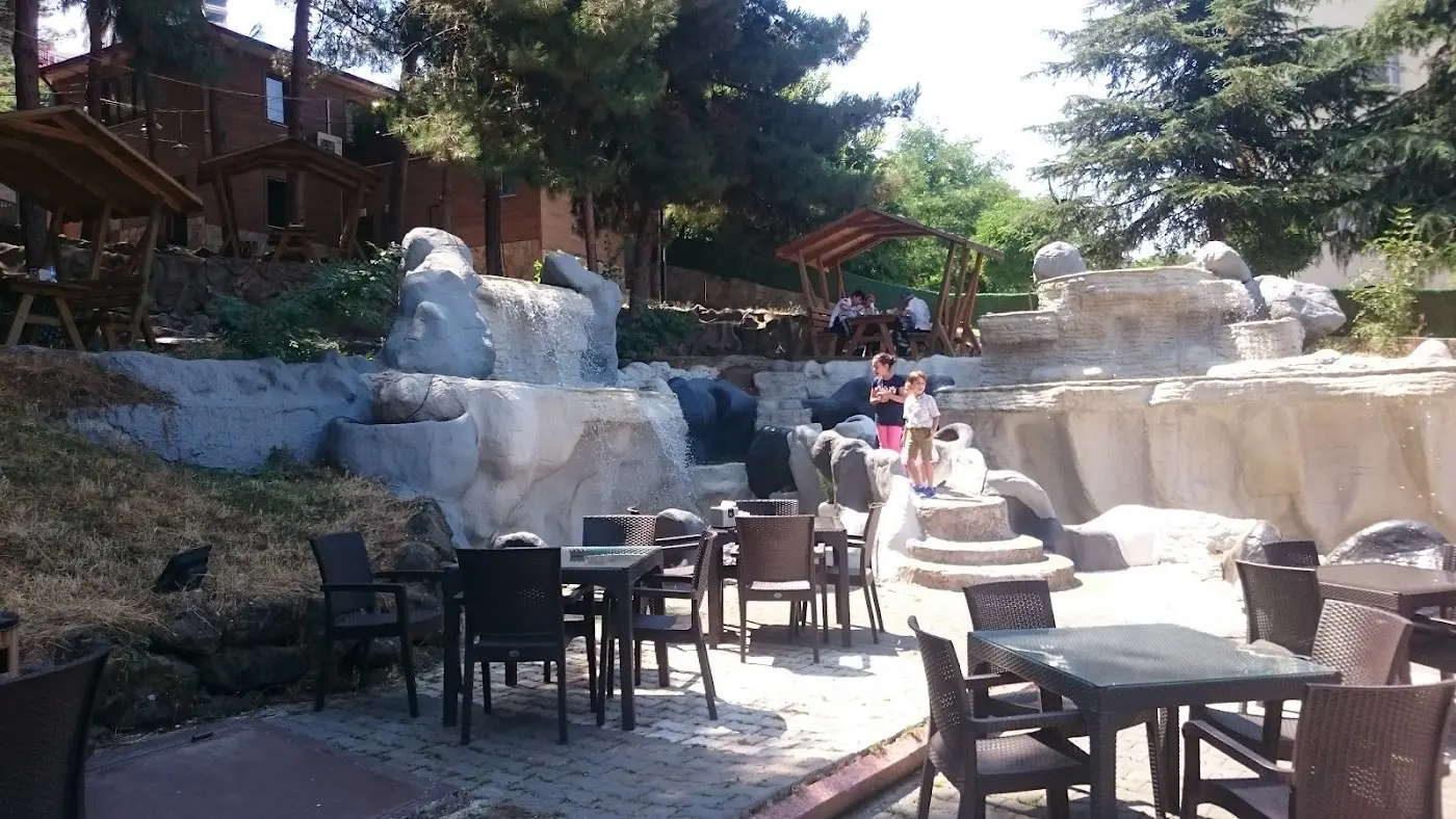 Saklı Bahçe Kafe - Restoran