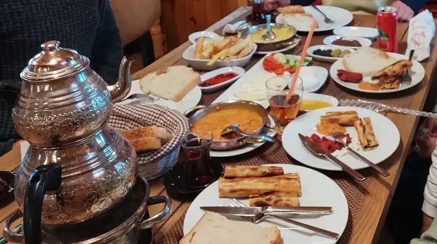 Saklı Bahçe Kafe - Restoran fotoğraf 2