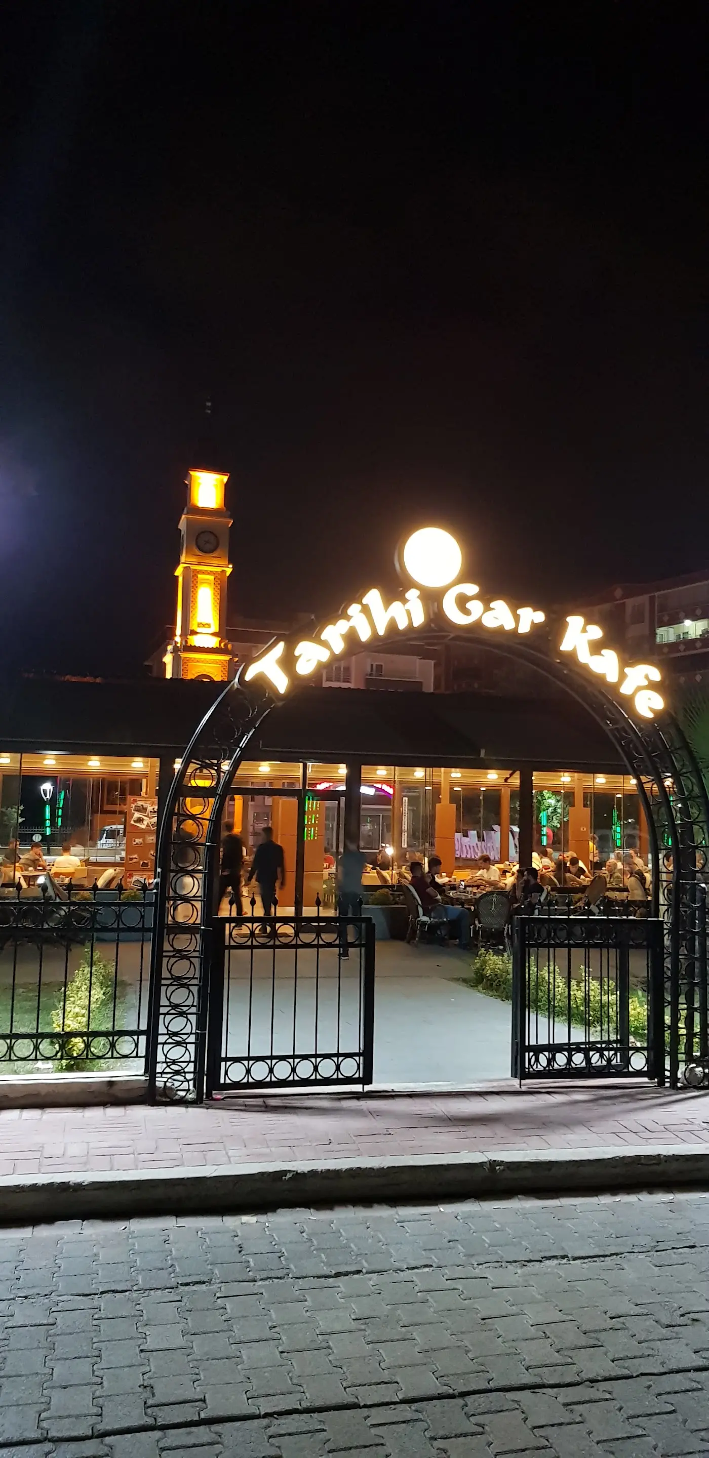 Tarihi Gar Kafe