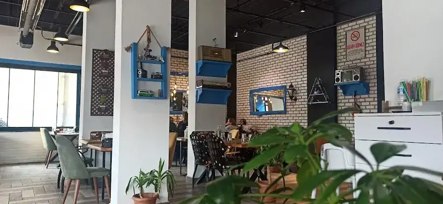 Bizler Pide Salonu