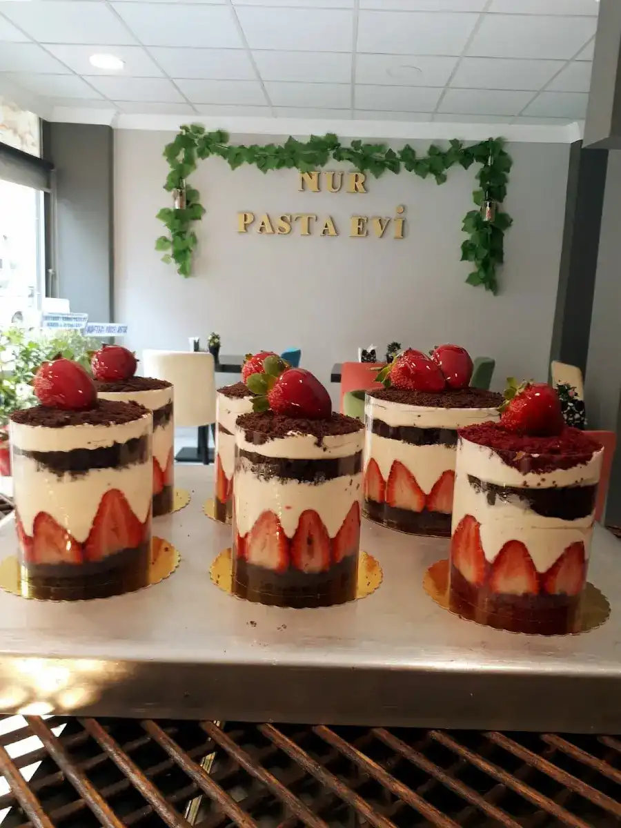 Nur Pastaevi fotoğraf 2