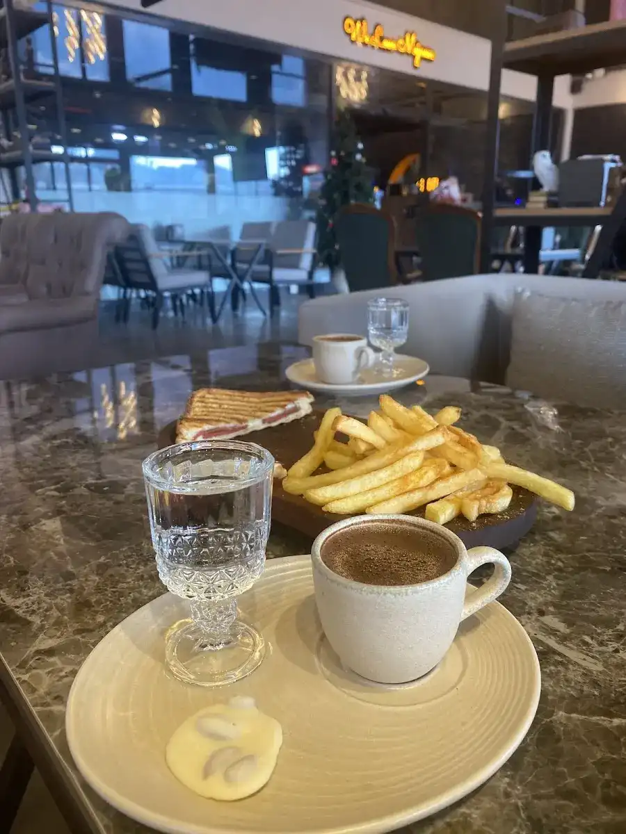 MEJNUN LOUNGE Şanlıurfa fotoğraf 2