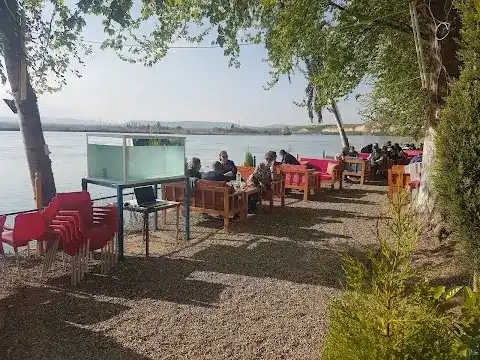 Şahane Et Ve Balık Lokantası