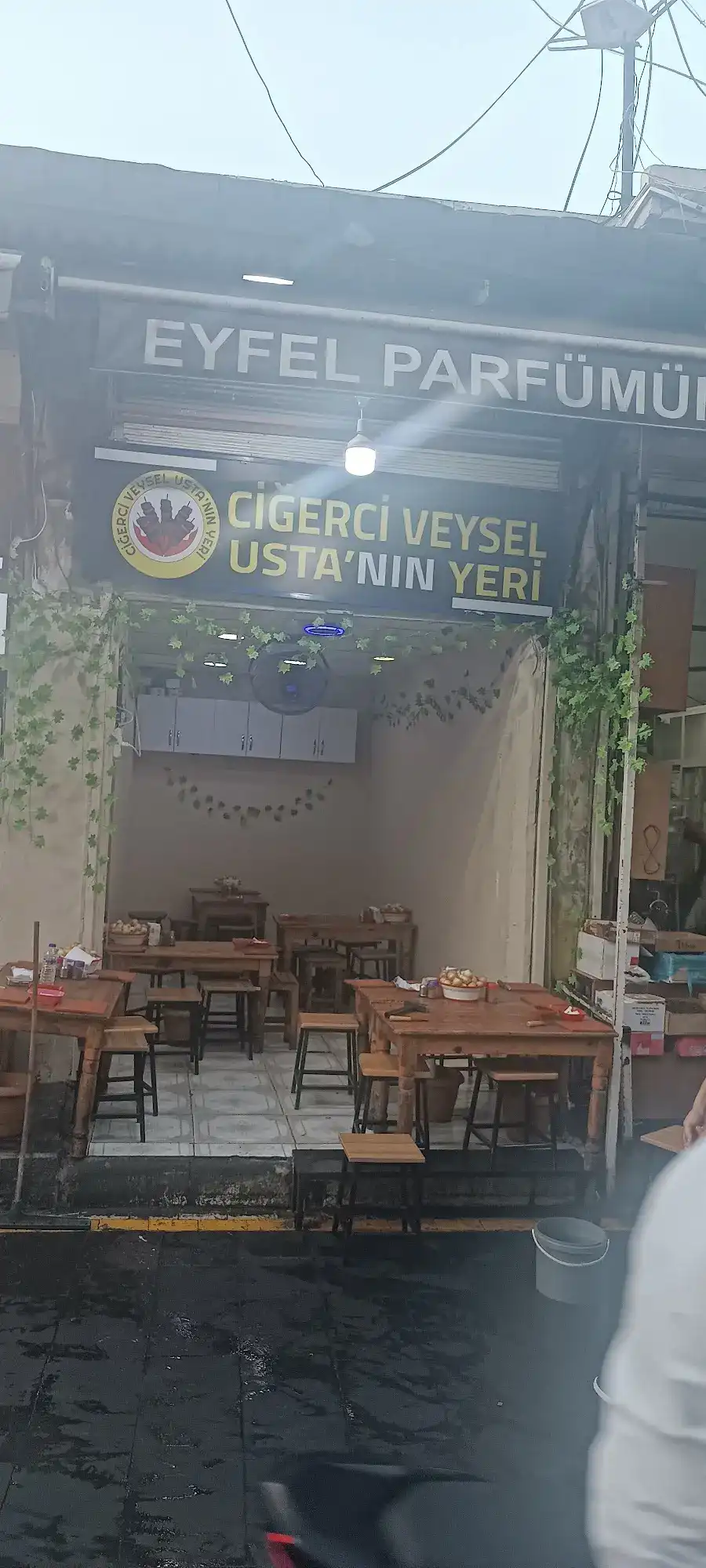 CİĞERCİ KEBAPÇI VEYSEL USTA