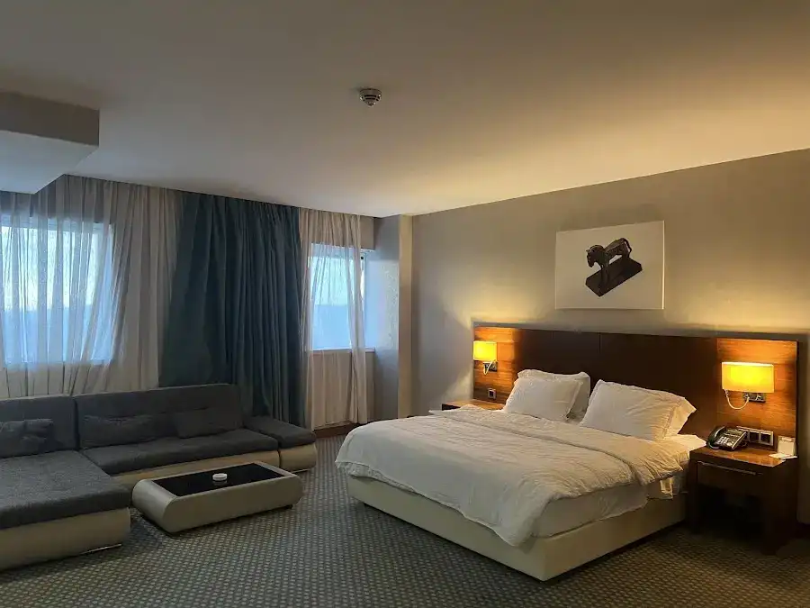 Nevali Hotel & Convention Center fotoğraf 2