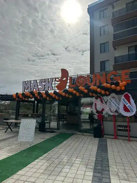 Mask Lounge