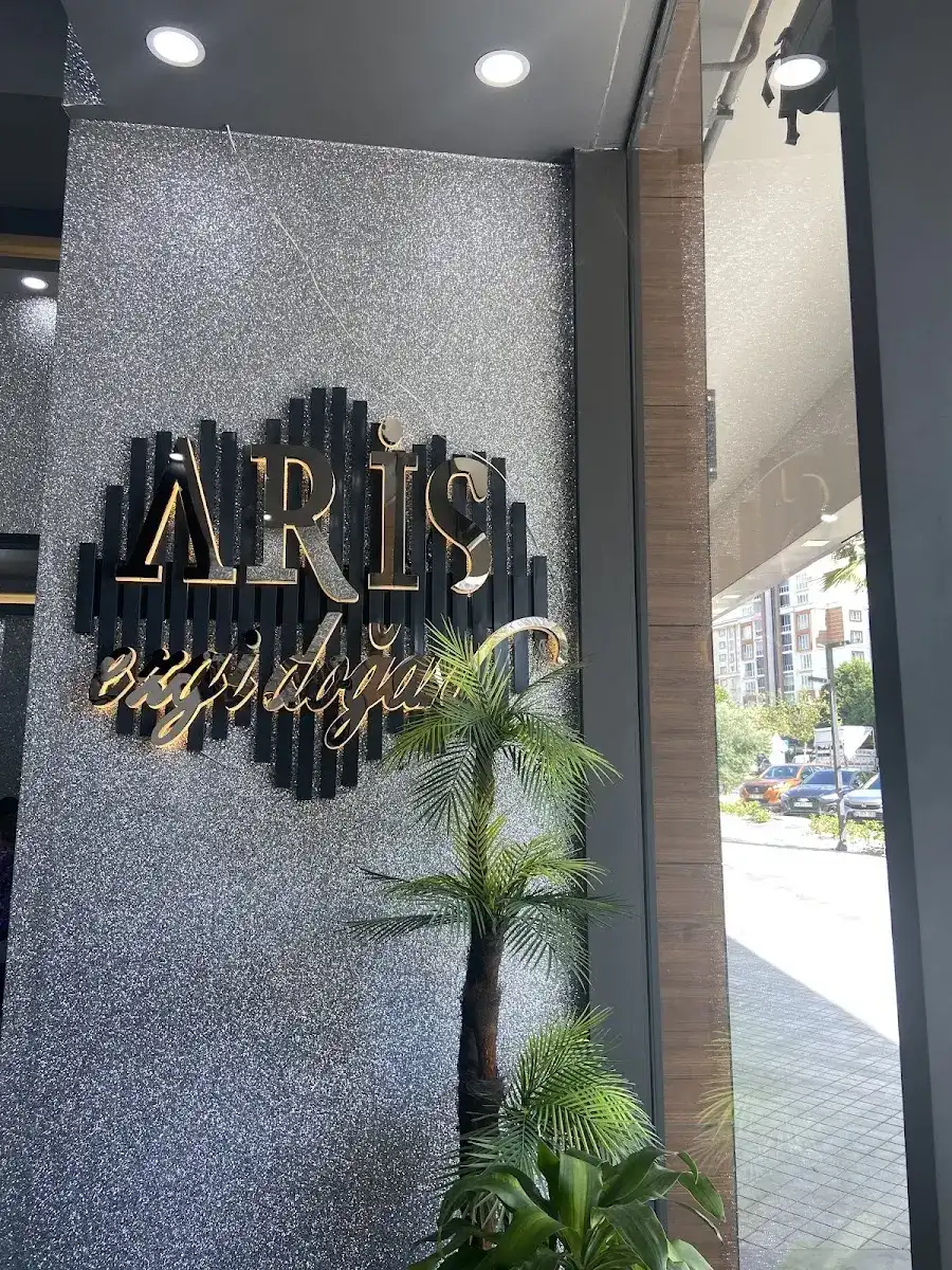 Aris Ezgi Doğan Çorlu Güzellik Merkezi