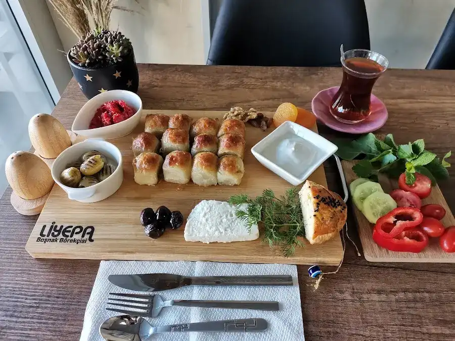 Liyepa Boşnak börekçisi & Kahvaltı salonu fotoğraf 2