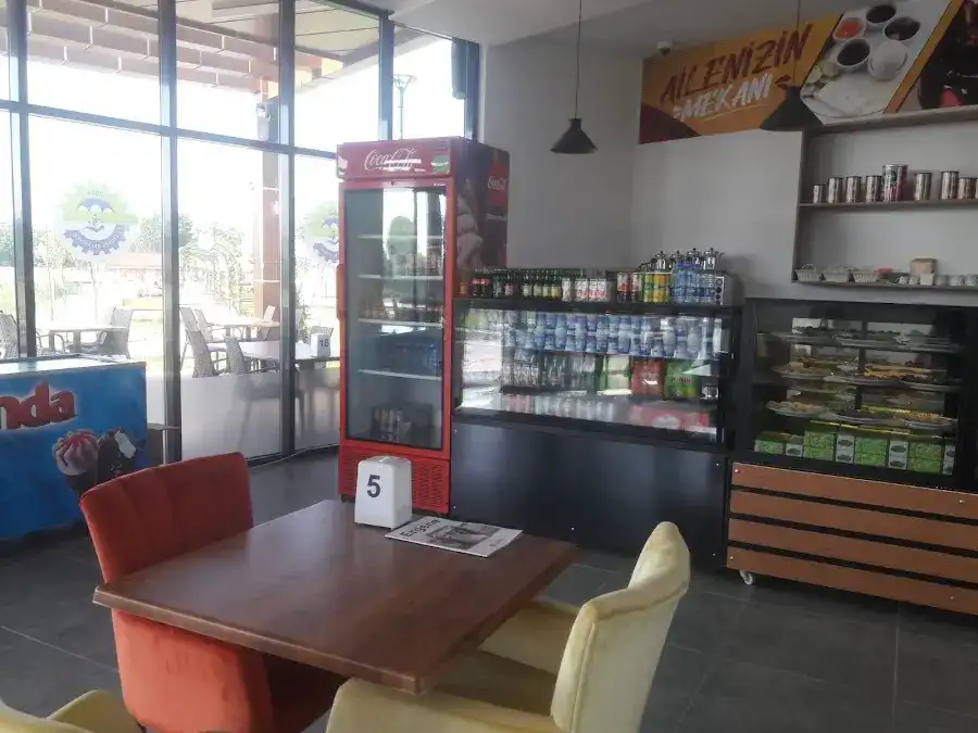 Velimeşe Gölet Kafe