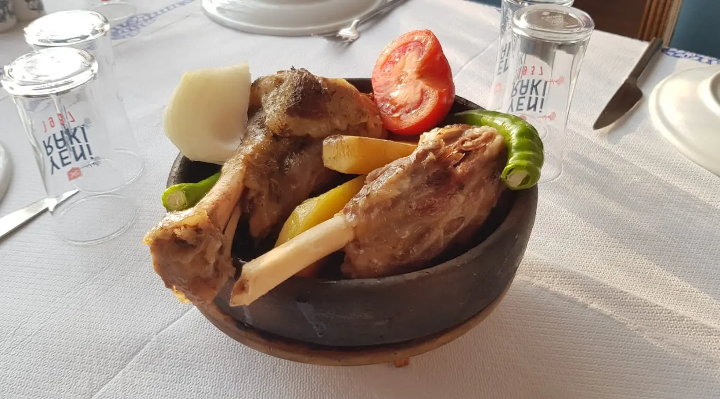 Kayra Köfte ve Et Restaurant fotoğraf 2