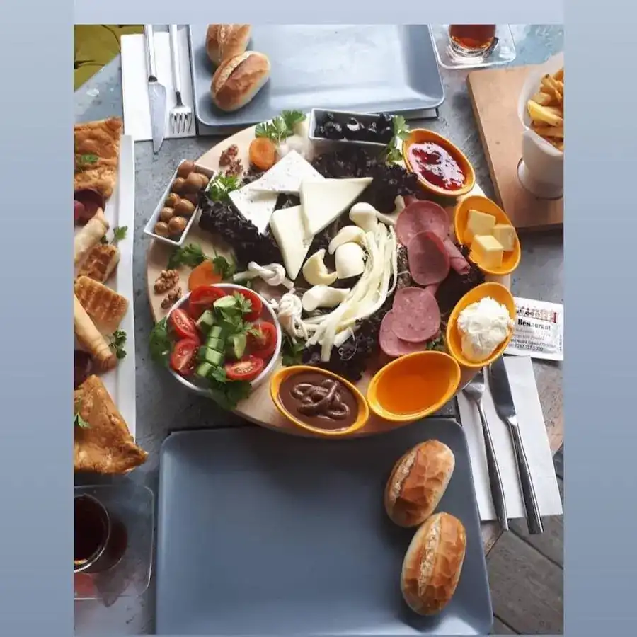 İstasyon Cafe&Restaurant fotoğraf 2