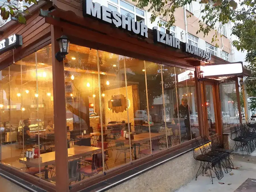 Vagon Meşhur İzmir Kumrusu