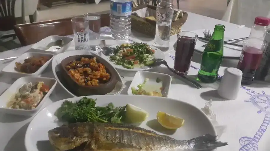 Amirin Yeri Balıkçı Restoran fotoğraf 2