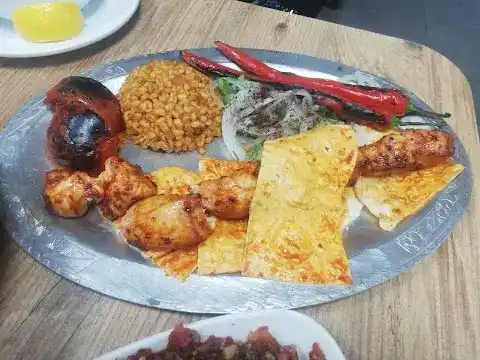 Mehmet Ustanın Yeri Kebap Pide Lahmacun