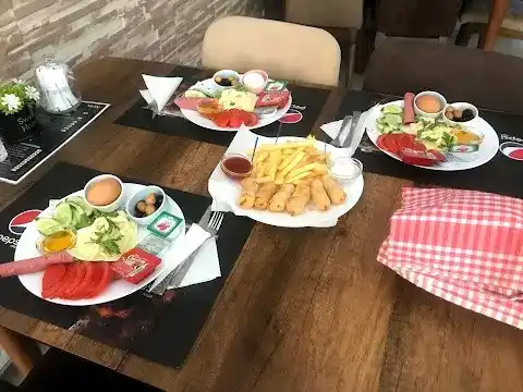Deniz Kafe Muratli fotoğraf 2