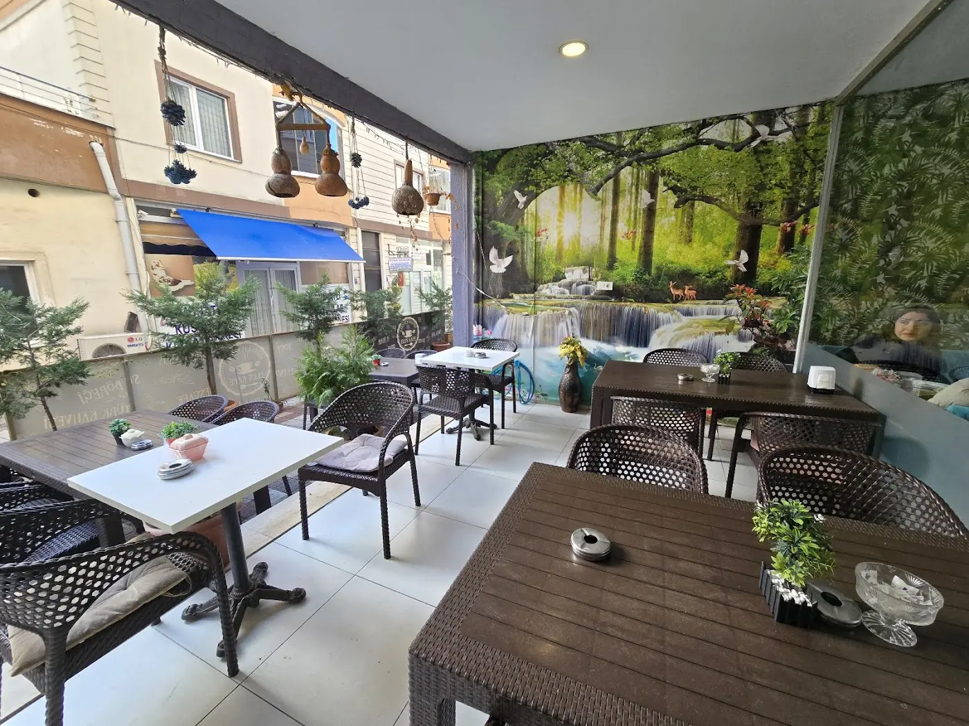 Eles Kafe Ve Kahvaltı Salonu
