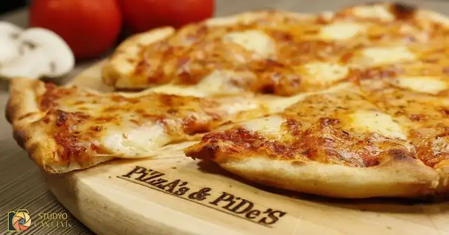 Pizzas Pides fotoğraf 2