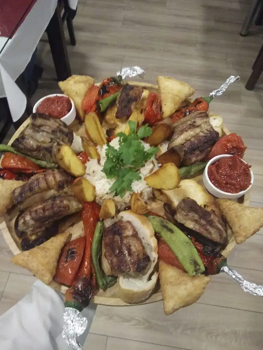 Saray Şehir Restoran fotoğraf 2