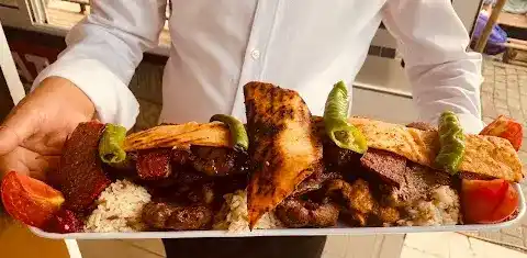 Saray Şehir Restoran fotoğraf 3