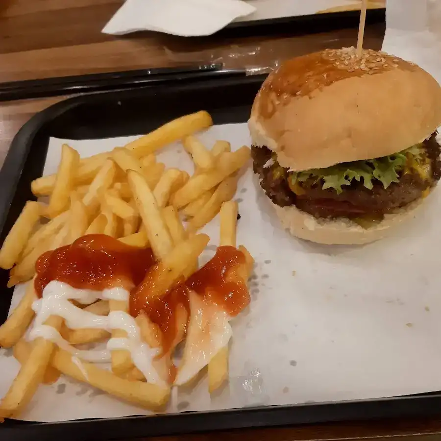 Obur-X Burger fotoğraf 2