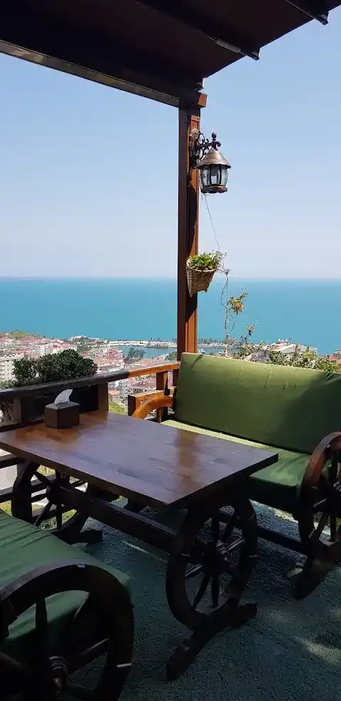 Fi Cafe&Restaurant