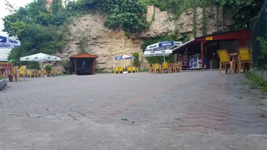 Kuyu Park fotoğraf 2