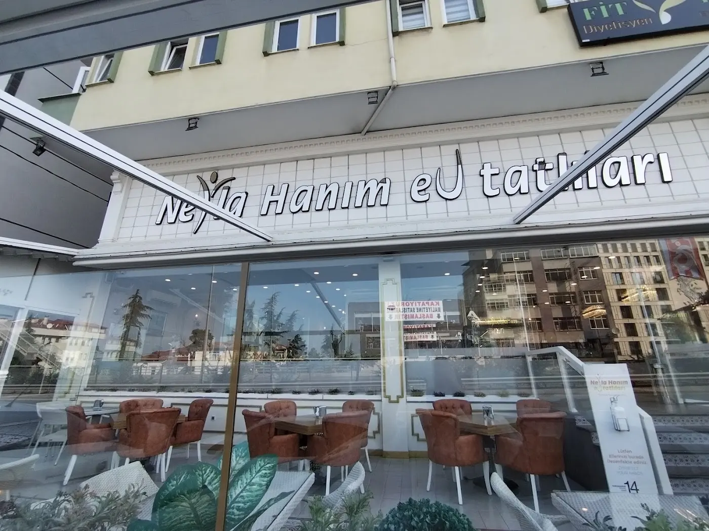 Nejla Hanımın Meşhur Laz Böreği