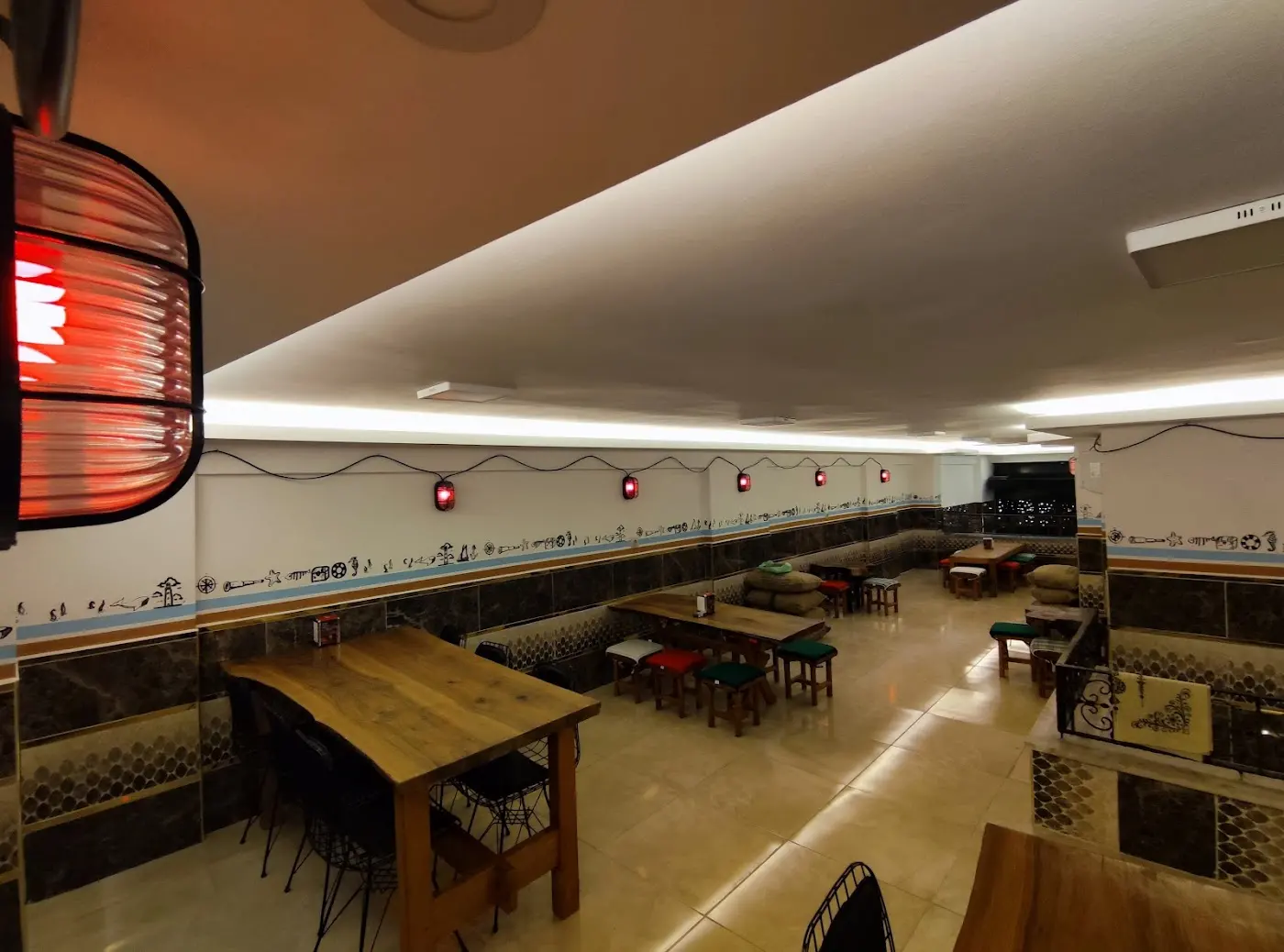 Mavitaka Cafe & Restaurant