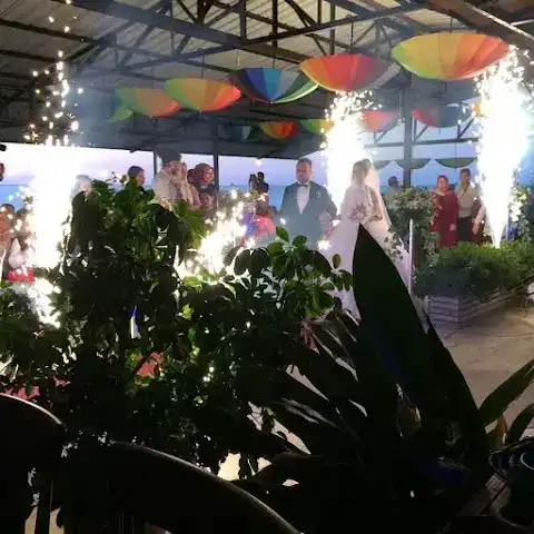 Laila Plaj & Restoran