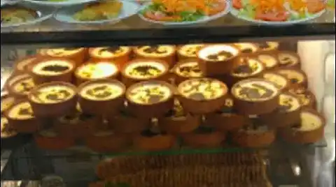 Sultan Murat Sofrası / Çaykara Restaurant Café Esnaf Lokantası fotoğraf 3