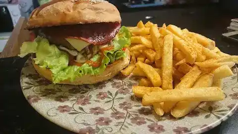 Gülen İnternet Cafe