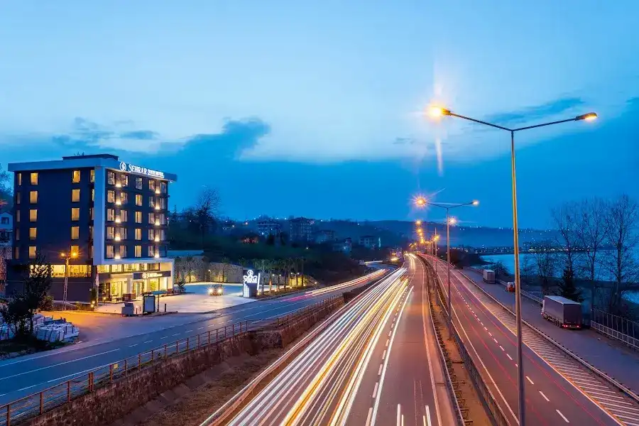 Şehrar Suite Hotel
