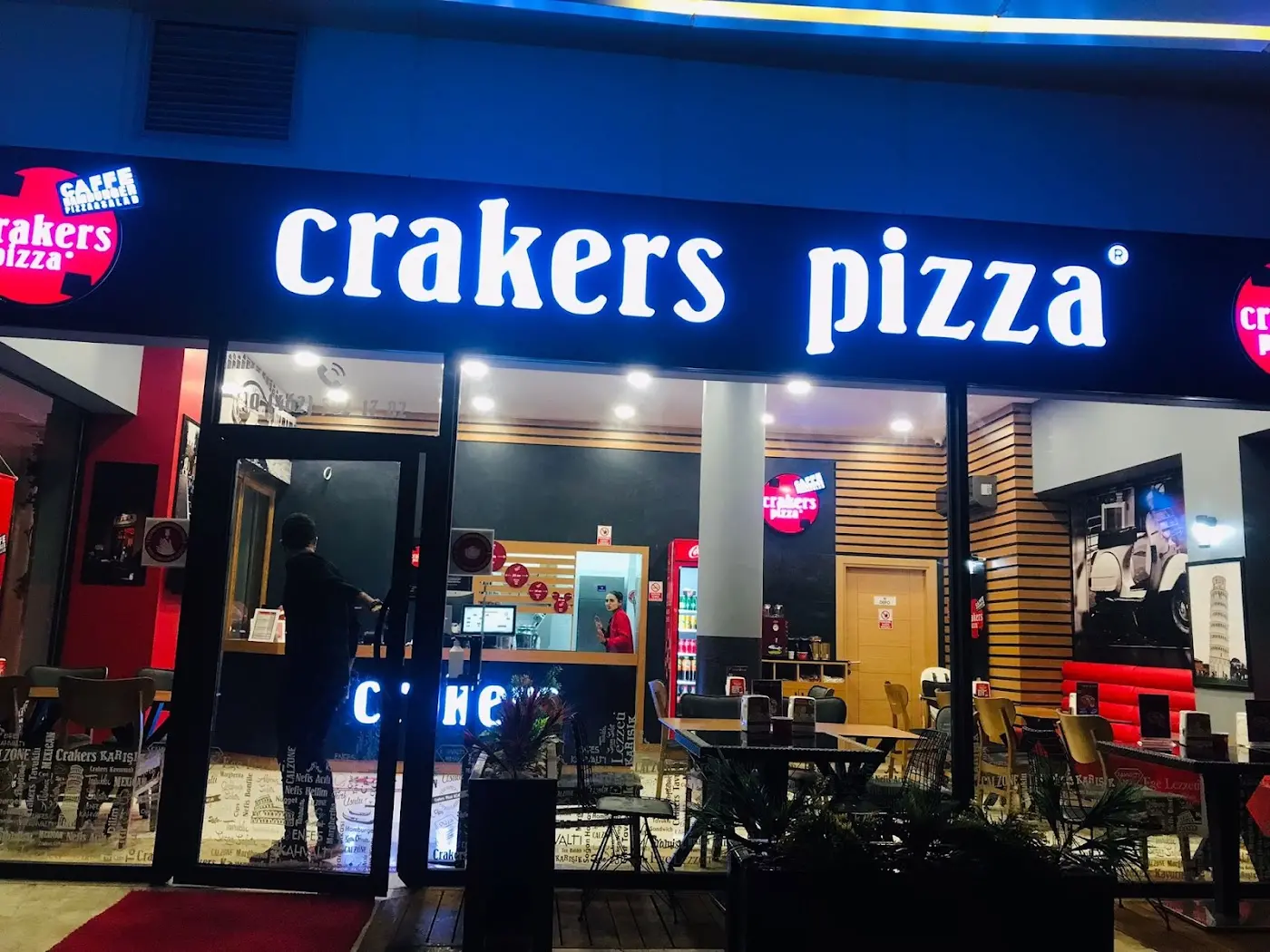 Crakers Pizza Araklı
