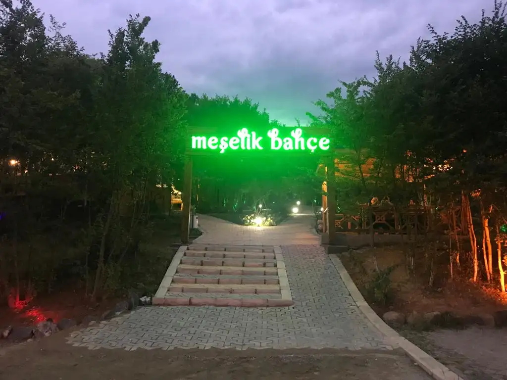 Meşelik Bahçe Serpme Kahvaltı & Et Mangal fotoğraf 3