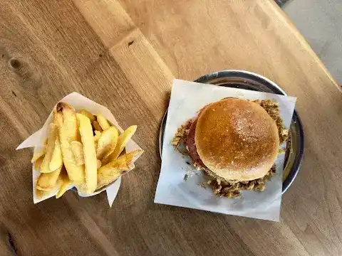 DOC'S Prime Burger Joint – Docs Burger fotoğraf 3
