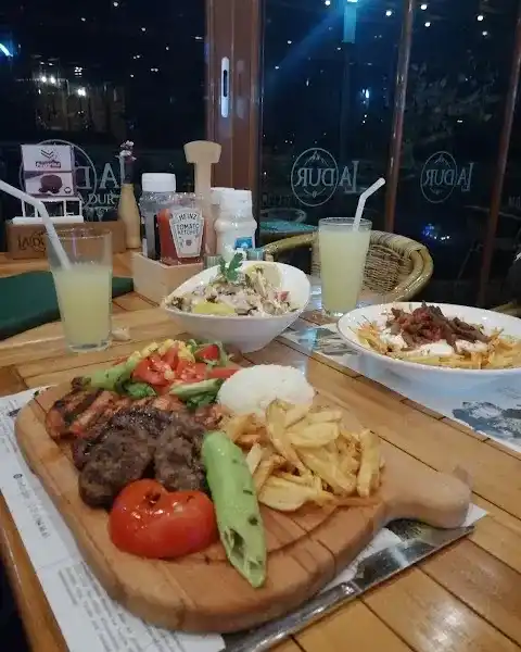 LaDur Cafe & Restaurant fotoğraf 2