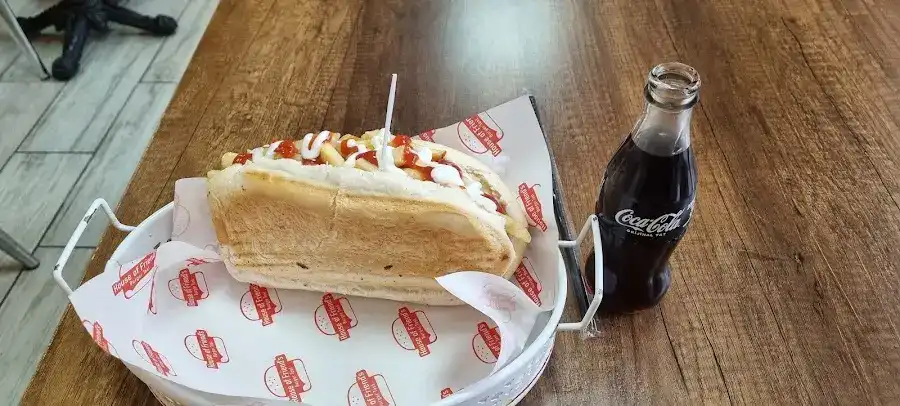 HOUSE OF FRİEND'S TOST & BURGER fotoğraf 2