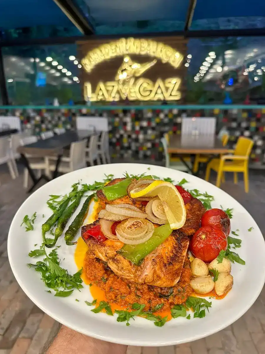 Lazvegaz Restaurant fotoğraf 2