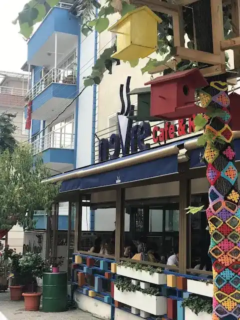 Nevre Cafe & Restaurant