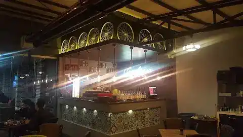 Gardenya Cafe & Cake & Food
