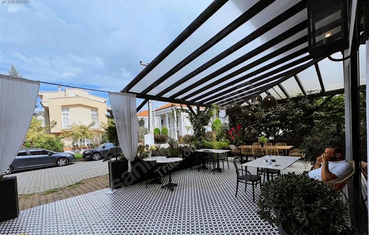 dyla cafe & restaurant