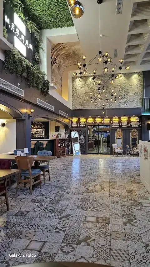 Merhan Kitchen & Bar